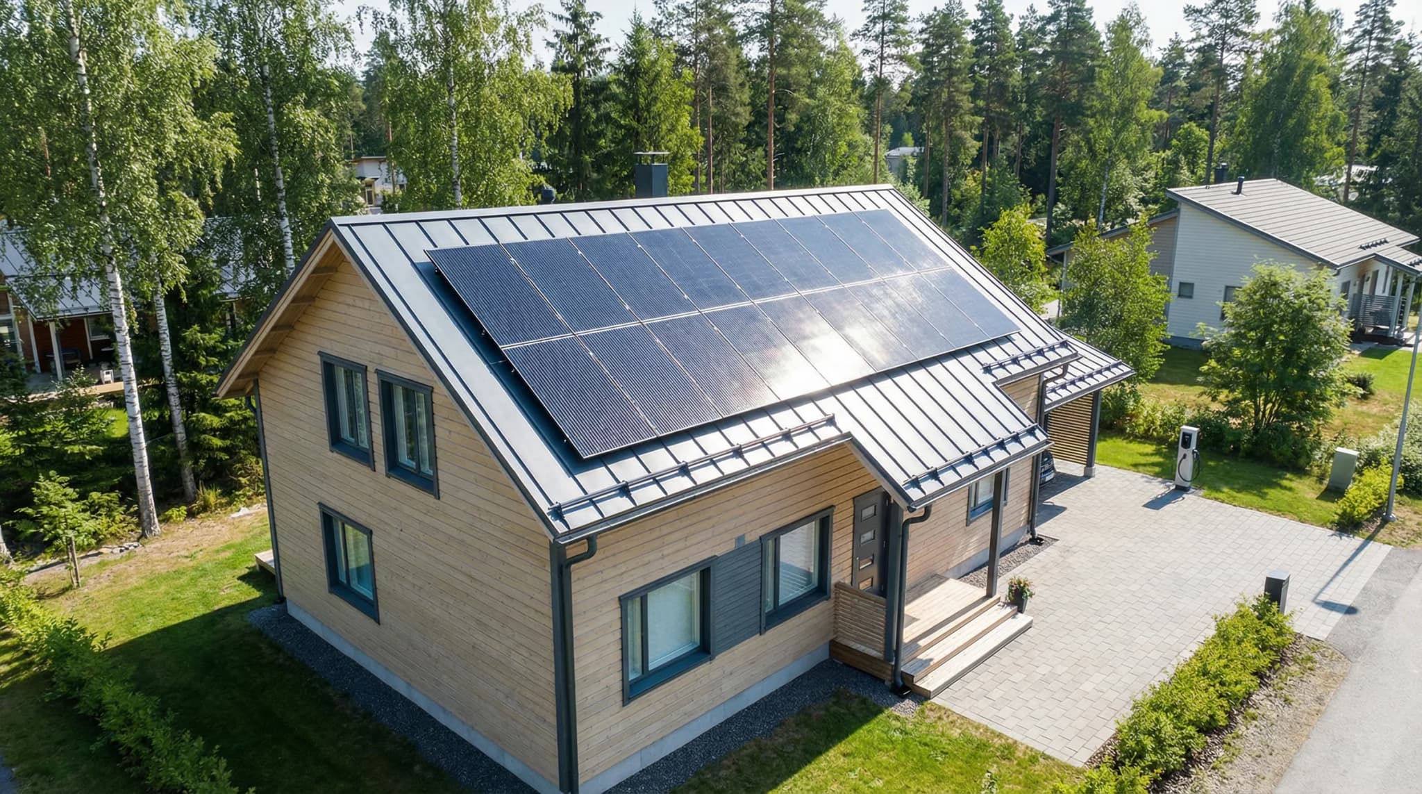 Aurinkopaneelit omakotitaloon: milloin investointi maksaa...